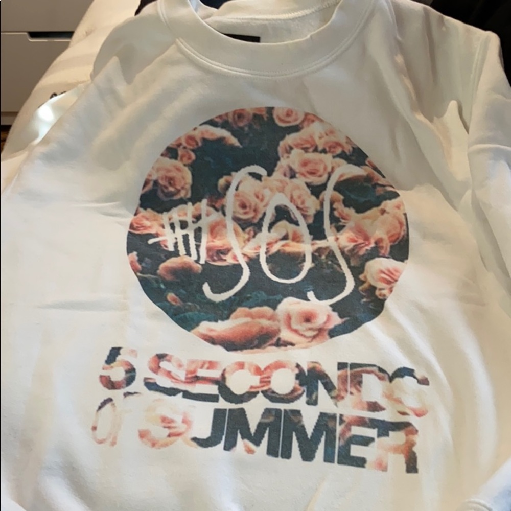 5 Seconds of Summer white sweatshirt